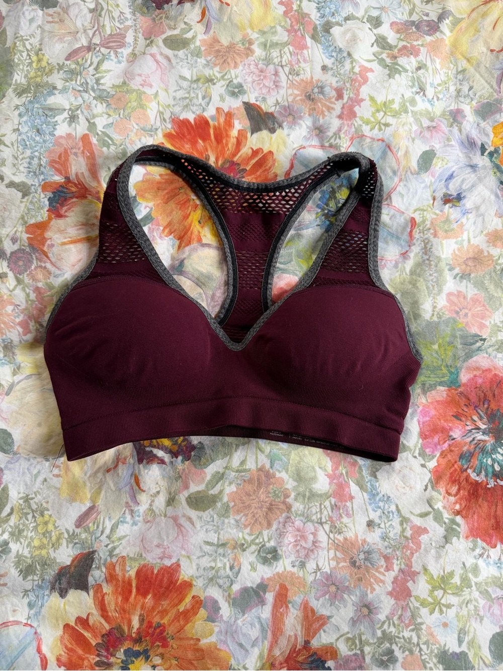 VS PINK Seamless Push-up Racerback Sports Bra